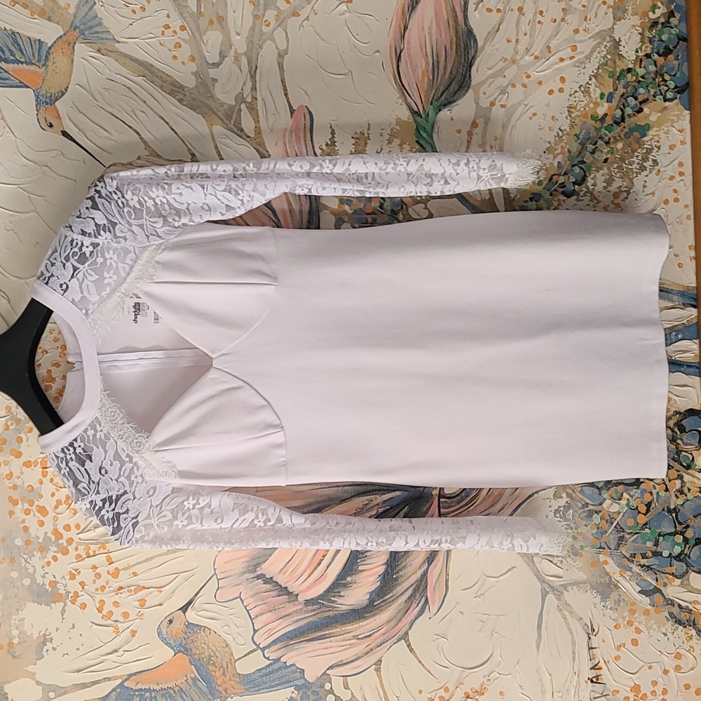 Long sleeve lace dress